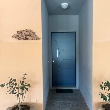 Camelia'S House Apartment Olbia Bagian luar foto