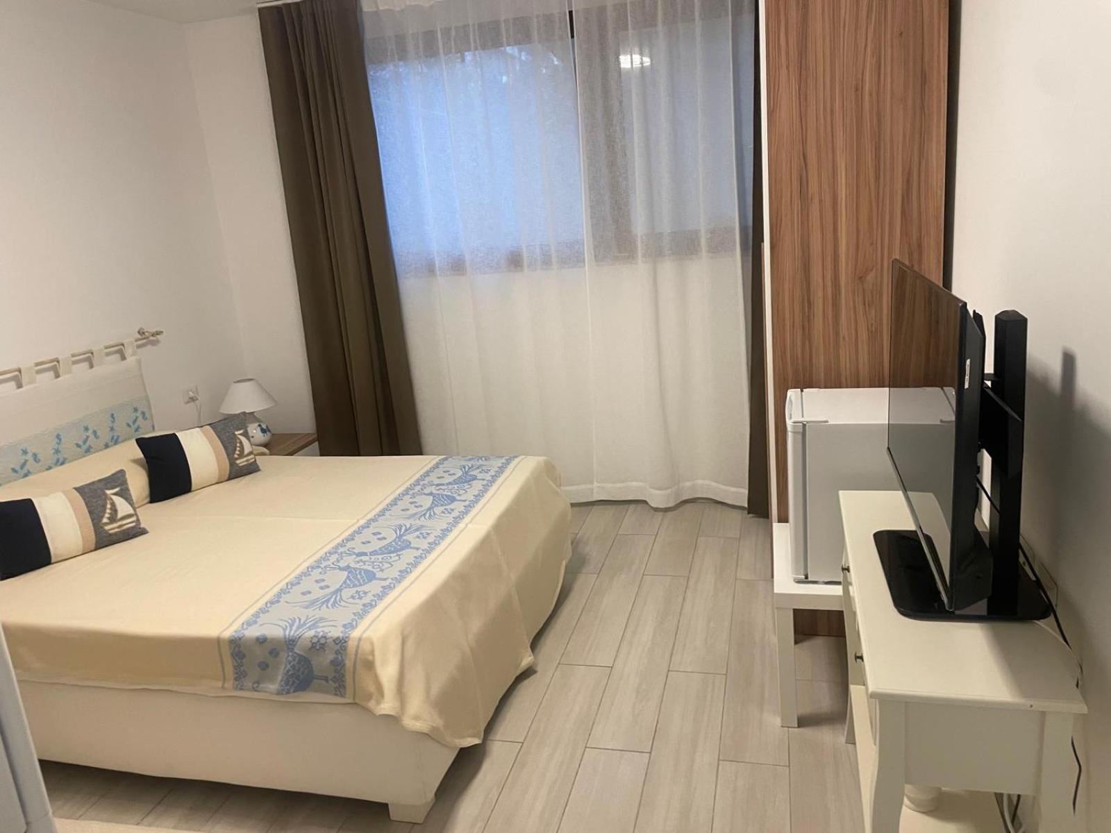 Camelia'S House Apartment Olbia Bagian luar foto